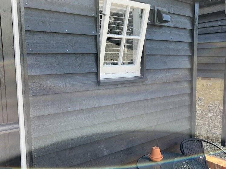 Bed and Breakfast The Lydden Bell