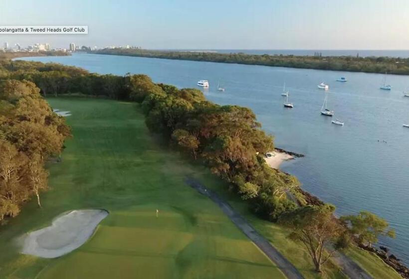 تختخواب و صبحانه Tweed River Retreat