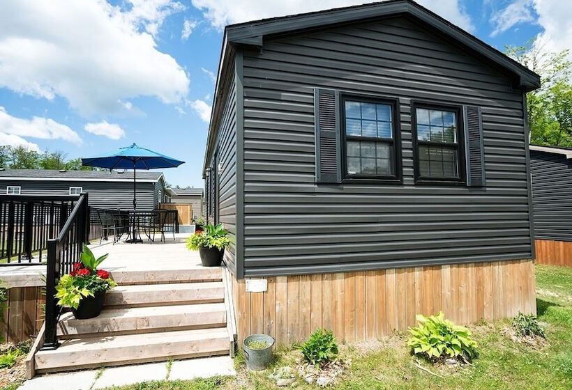 Bellmere Winds Golf Resort