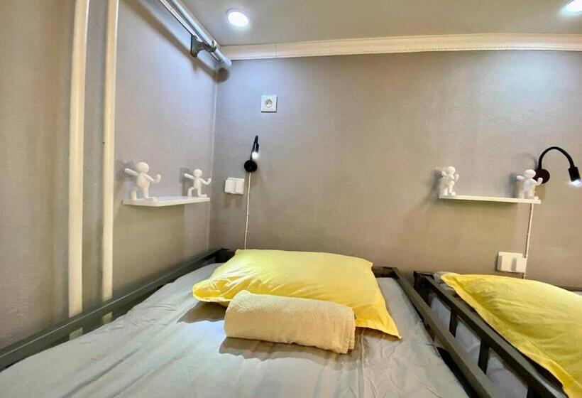 هاستل Downtown Homestay