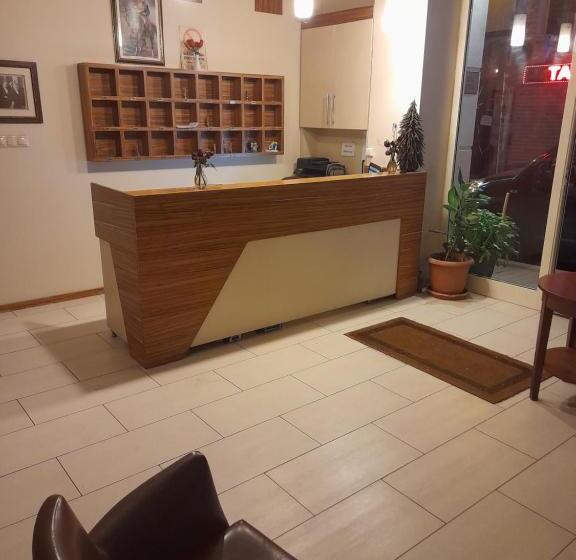 هتل کپسول Koc Otel Besiktas