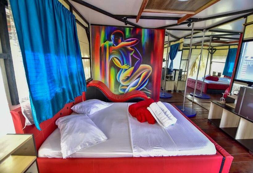 酒店 Glamping Adrenalina Extrema