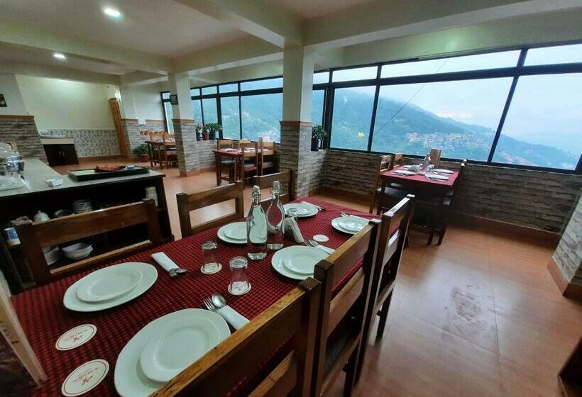 ホテル The Hill Castle, Gangtok