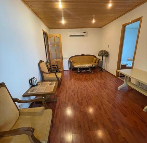 هتل Kvariati Palma