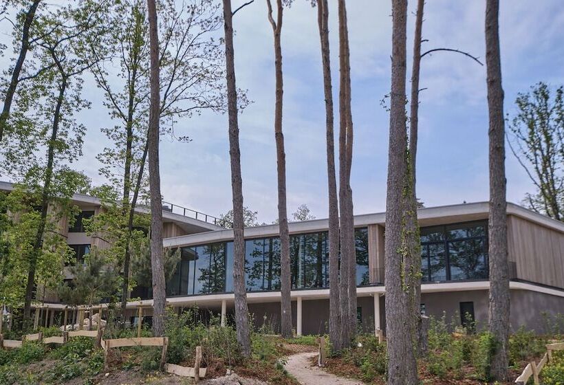 Loisium Wine & Spa Hotel Champagne