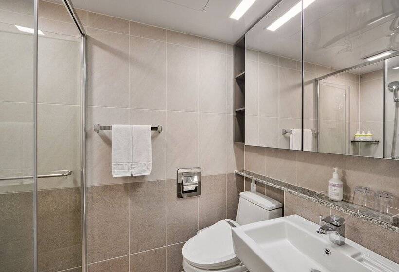 هتل Shiftdoor Residence Hari