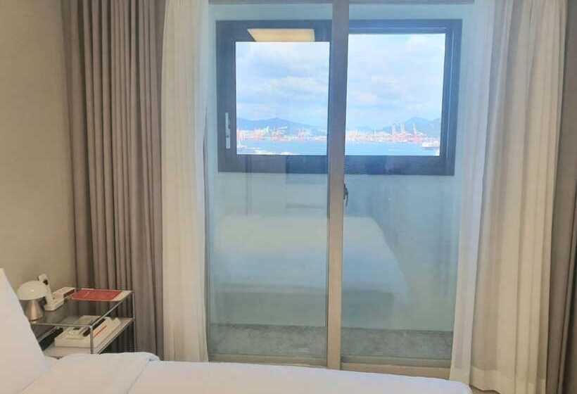 هتل Shiftdoor Residence Hari