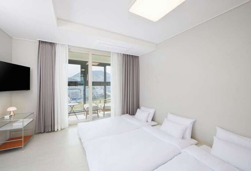 هتل Shiftdoor Residence Hari