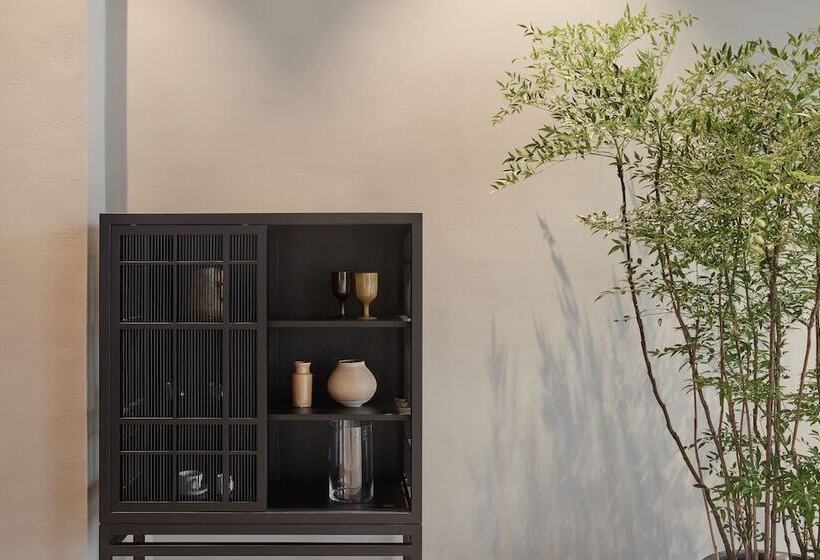 هتل Shiftdoor Residence Hari