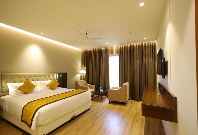Hotel The Aurum Subrahmanya