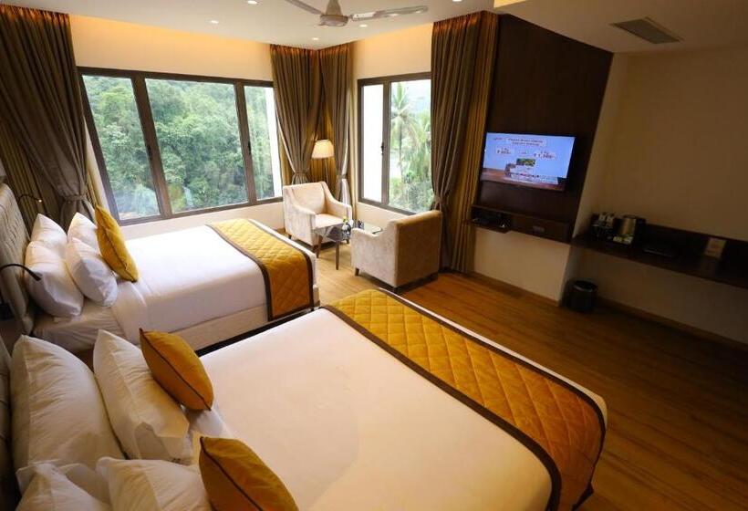 Hotelli The Aurum Subrahmanya