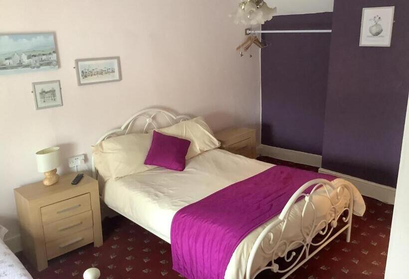 Отель The Bell Inn