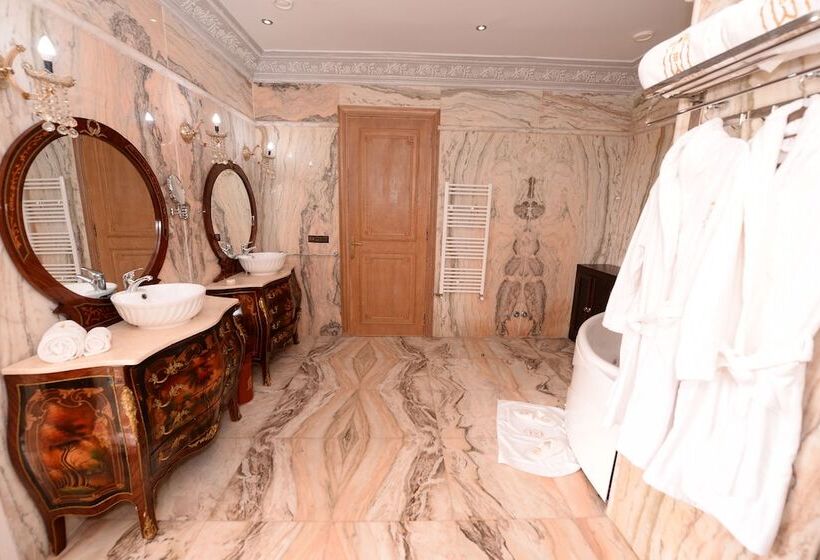 هتل The White Palace Rabat