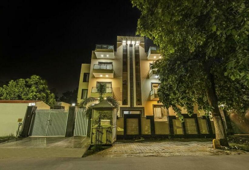 فندق Townhouse Oak Homefort Stays Near Leisure Valley Park