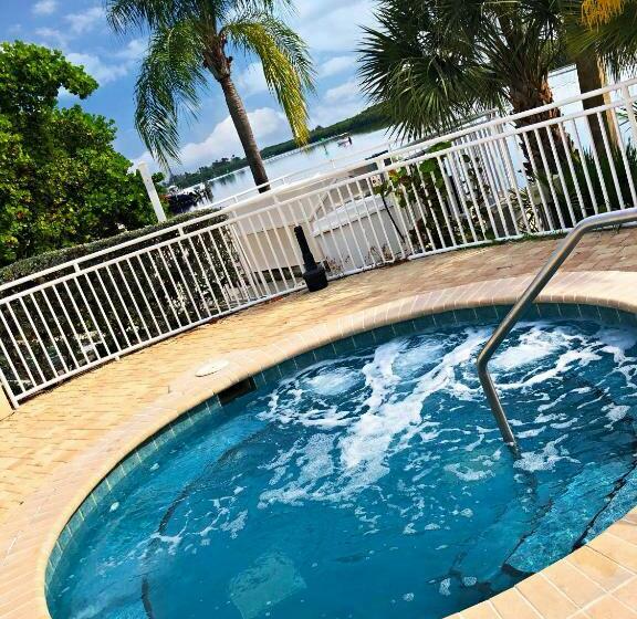 Little Harbor #205 The Place To Stay