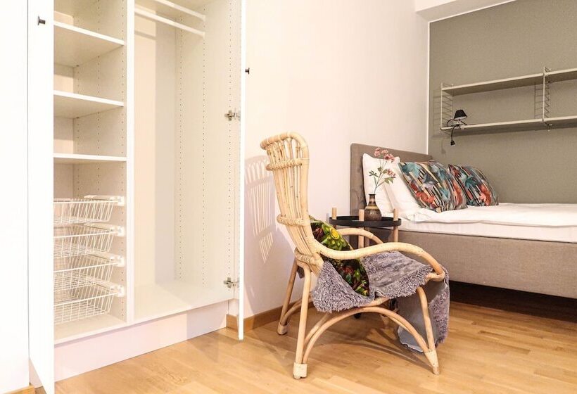 Luxury Business Studio Apartment   Garden View