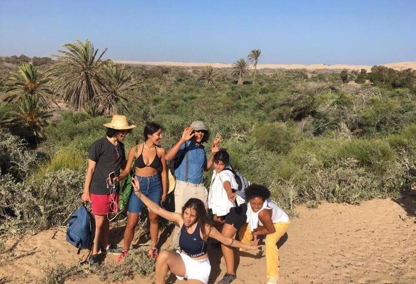 مسافرخانه Atlantis 12, Maison d'hôtes et d'art