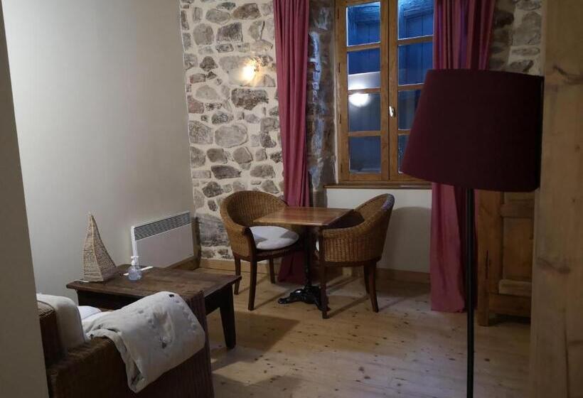 Пансион Chambres Auberge De Thorrenc