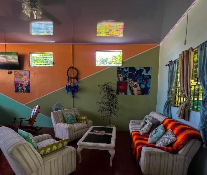 بنسيون Hostal Tortuga Viajera