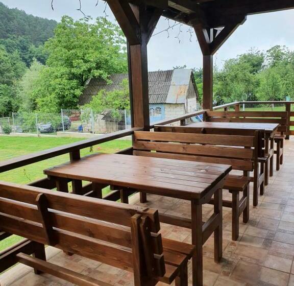 Pensiunea La Taica Iacob