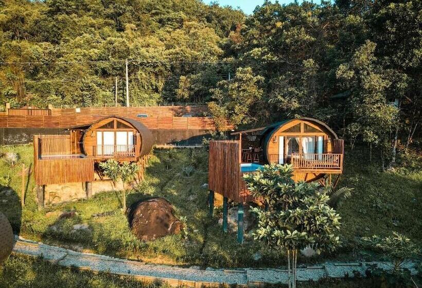 אתר נופש Kairos Deluxe