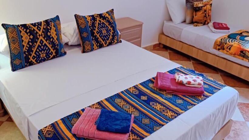 里亚德 Dar Sultana