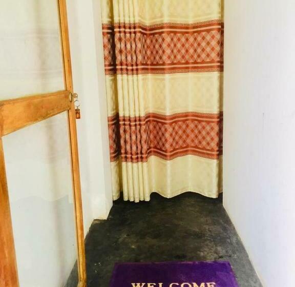 민박 Jungle Book Udawalawa