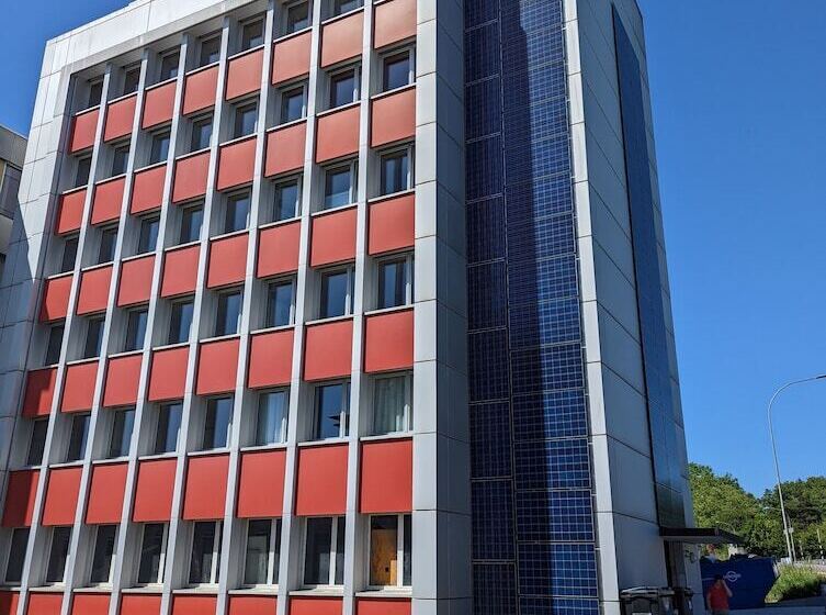 Evi S Home Hotel & Apartments