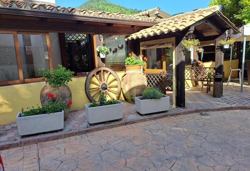 בית מלון כפרי Agriturismo Cupiglione