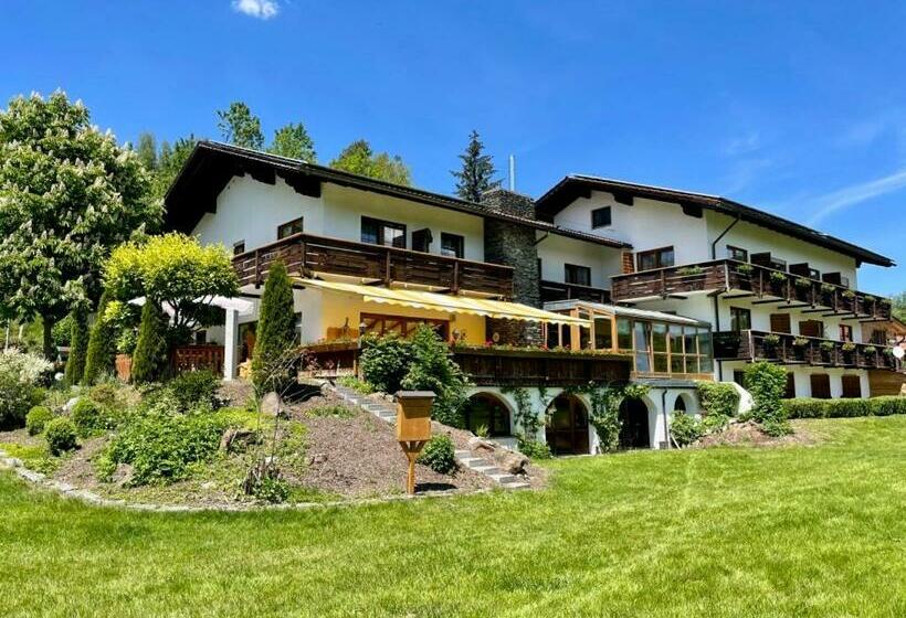 Отель Gasthof Pension Fischerstüberl