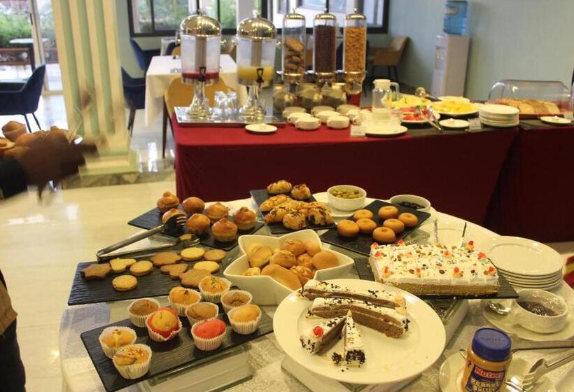 هتل Horizon Entebbe