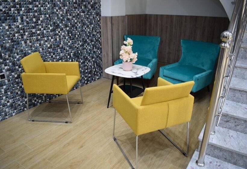 هتل Hôtel Zinou Zm