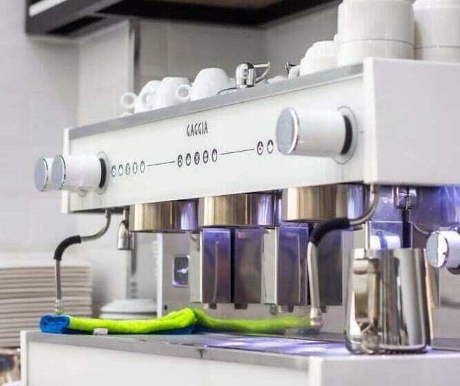 هتل Hôtel Zinou Zm