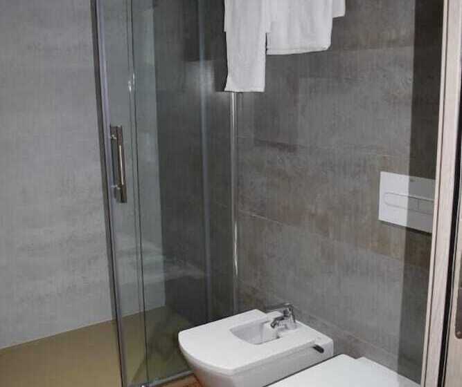 هتل Hôtel Zinou Zm