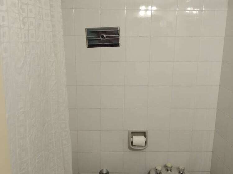 هتل Intersur Villa Gesell