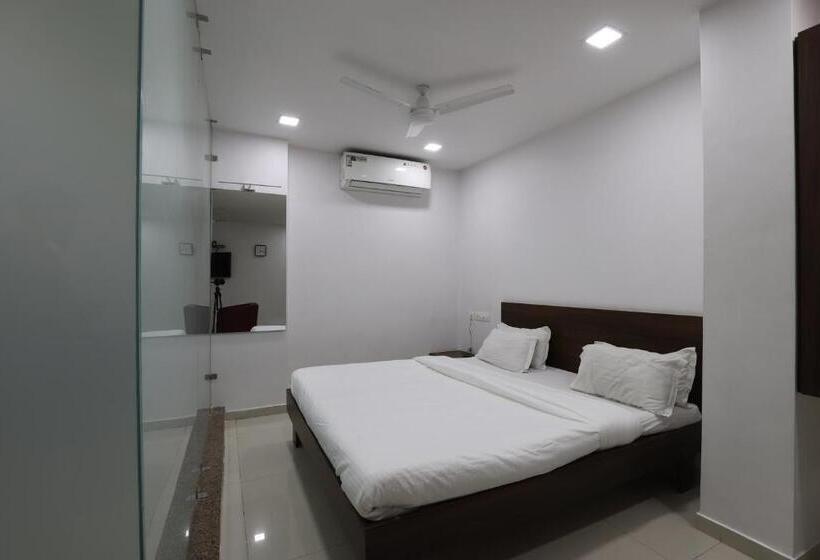 בית מלון כפרי Kutch Heritage