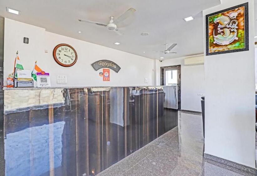 בית מלון כפרי Kutch Heritage