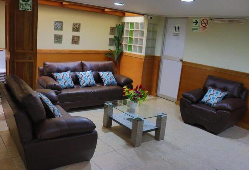 هتل Monthañas Cajamarca