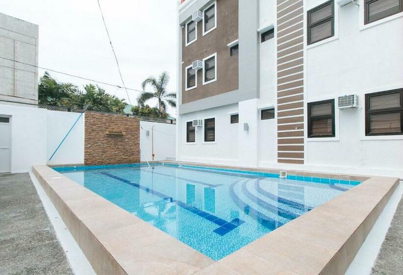 فندق Reddoorz Plus At Dbuilders Poblacion Bgc