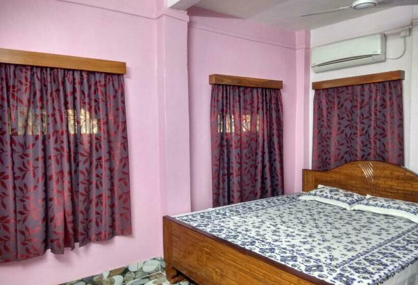 בית מלון כפרי Roy Guest House