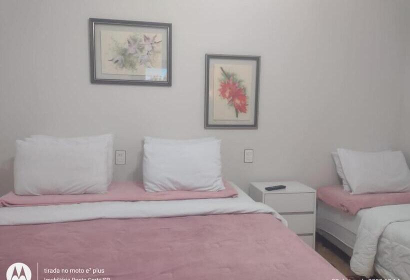 بنسيون Acomodações Anfitriã