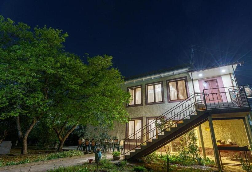 ペンション Dream Guest House