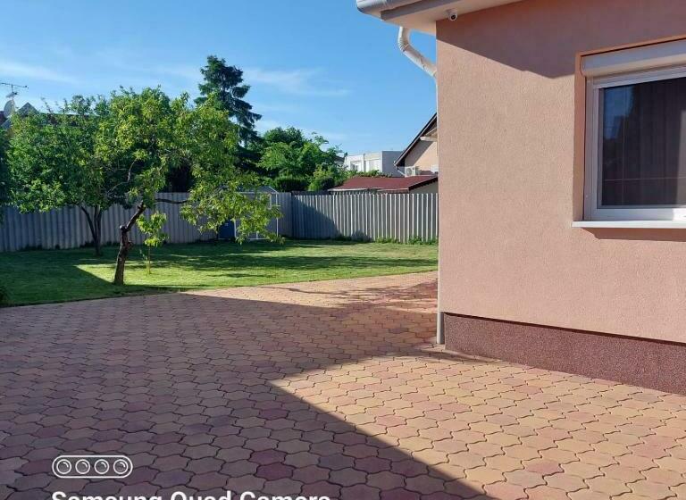 بنسيون Marinica Apartman 3