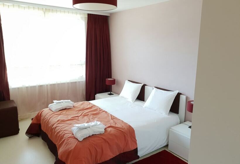 Eglise Catholique   Cosy And Bright Apartment In Montreux