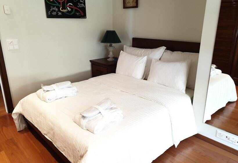 Eglise Catholique   Cosy And Bright Apartment In Montreux