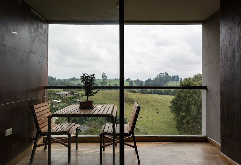 Apartasuite A 3 Min Del Aeropuerto Jmc