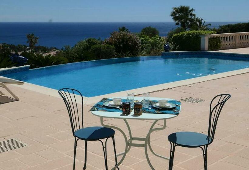 민박 Chambre Avec Vue Mer Exceptionnelle Avec Piscine