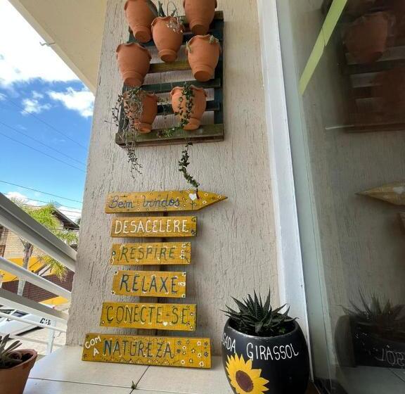 בית מלון כפרי Pousada Girassol Da Ferrugem
