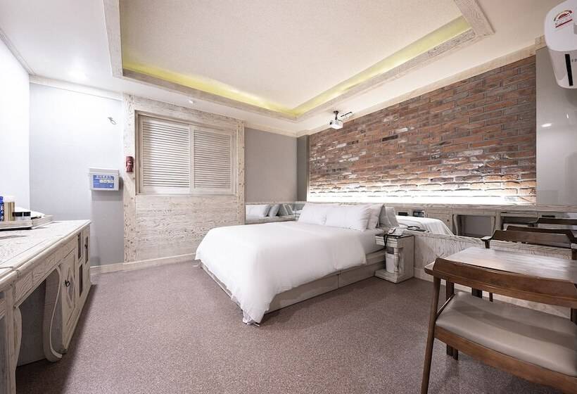 Motel Daejeon Yongjeon Bobos