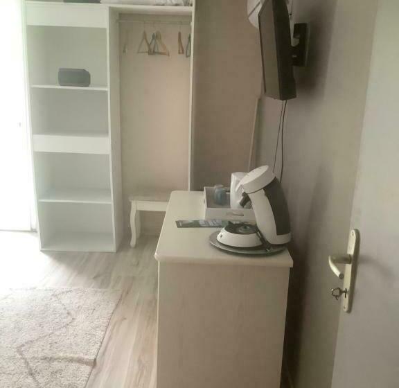 פנסיון Chambre D Hôtes Indépendante Dans Village Médiéval